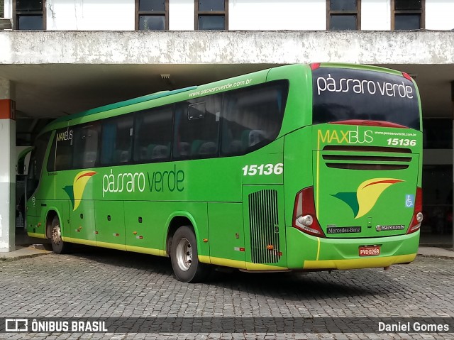 Pássaro Verde 15136 na cidade de Ouro Preto, Minas Gerais, Brasil, por Daniel Gomes. Número da foto: #6409500.