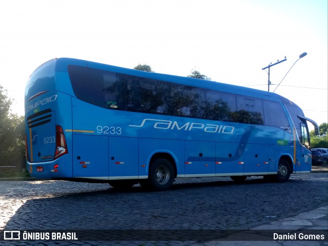 Viação Sampaio 9233 na cidade de Ouro Preto, Minas Gerais, Brasil, por Daniel Gomes. Número da foto: #6409580.