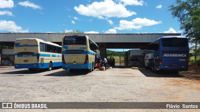 Viação Águia Branca 13920 na cidade de Anagé, Bahia, Brasil, por Flávio  Santos. Número da foto: #6414194.