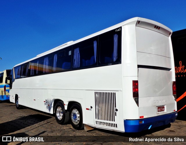 Ônibus Particulares 7248 na cidade de Montes Claros, Minas Gerais, Brasil, por Rudnei Aparecido da Silva. ID da foto: 6414295.