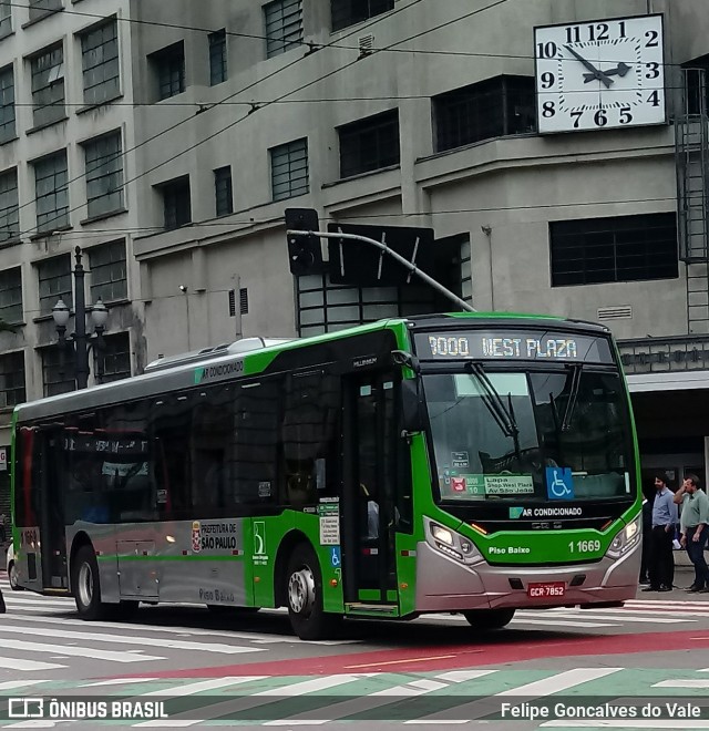 Viação Santa Brígida 1 1669 na cidade de São Paulo, São Paulo, Brasil, por Felipe Goncalves do Vale. Número da foto: #6418559.