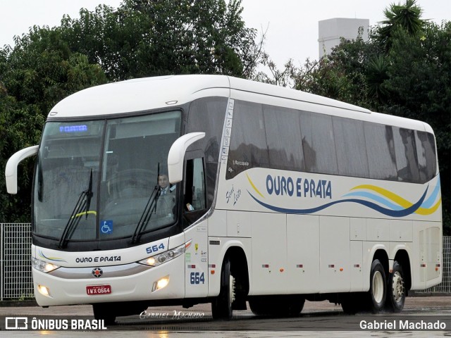 Viação Ouro e Prata 664 na cidade de Curitiba, Paraná, Brasil, por Gabriel Machado. ID da foto: 6418938.