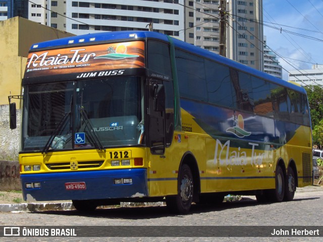 Maia Tur 1212 na cidade de Natal, Rio Grande do Norte, Brasil, por John Herbert. Número da foto: #6419496.