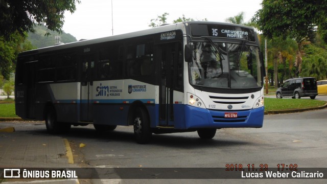 Insular Transportes Coletivos 5122 na cidade de Florianópolis, Santa Catarina, Brasil, por Lucas Weber Calizario. Número da foto: #6420688.