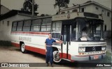 Ônibus Particulares  na cidade de Brasil, por Atilio Torres. ID da foto: :id.