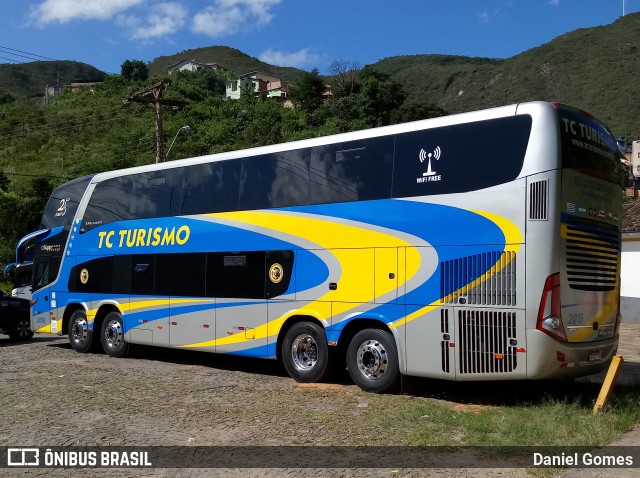 TC Turismo 2015 na cidade de Ouro Preto, Minas Gerais, Brasil, por Daniel Gomes. ID da foto: 6426802.