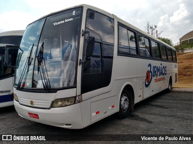 3 Irmãos Transportes 3000 na cidade de Trindade, Goiás, Brasil, por Vicente de Paulo Alves. ID da foto: 7107168.