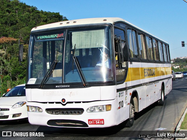 Fernando Tur 210 na cidade de Juiz de Fora, Minas Gerais, Brasil, por Luiz Krolman. Número da foto: #7105851.