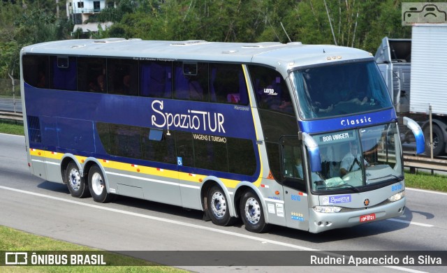 Spazio Tur 8010 na cidade de Santa Isabel, São Paulo, Brasil, por Rudnei Aparecido da Silva. Número da foto: #7108100.