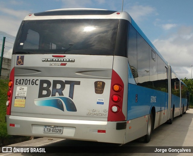 Viação Redentor E47016C na cidade de Rio de Janeiro, Rio de Janeiro, Brasil, por Jorge Gonçalves. ID da foto: 7106268.