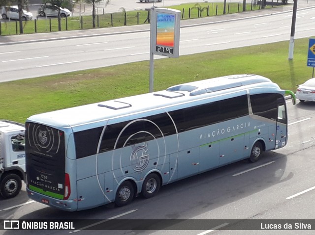 Viação Garcia 7769 na cidade de Florianópolis, Santa Catarina, Brasil, por Lucas da Silva. Número da foto: #7131865.