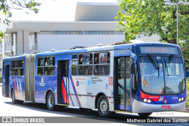 Transportes Capellini 7015 na cidade de Campinas, São Paulo, Brasil, por Matheus Gabriel dos Santos. ID da foto: 7133244.