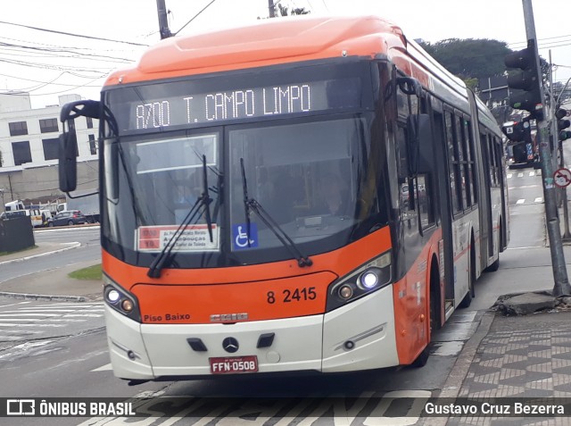 Viação Gato Preto 8 2415 na cidade de São Paulo, São Paulo, Brasil, por Gustavo Cruz Bezerra. ID da foto: 7135538.