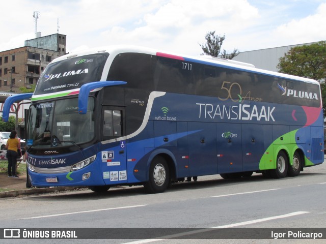 Trans Isaak Turismo 1711 na cidade de Divinópolis, Minas Gerais, Brasil, por Igor Policarpo. ID da foto: 7135072.