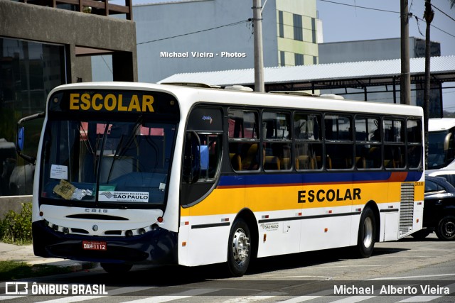 Escolares 1112 na cidade de Barueri, São Paulo, Brasil, por Michael  Alberto Vieira. ID da foto: 7133956.