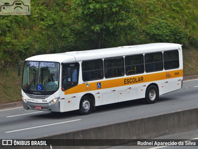 Viação Arujá 1009 na cidade de Arujá, São Paulo, Brasil, por Rudnei Aparecido da Silva. Número da foto: #7135070.