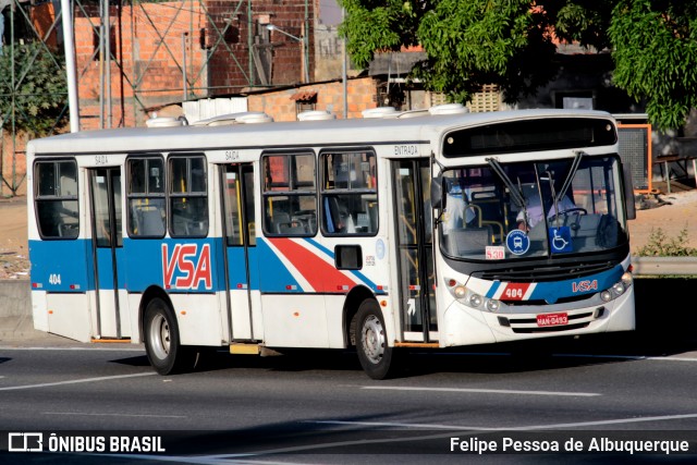 VSA - Viação Sol de Abrantes 404 na cidade de Salvador, Bahia, Brasil, por Felipe Pessoa de Albuquerque. Número da foto: #7134965.