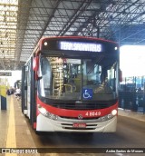 Express Transportes Urbanos Ltda 4 8049 na cidade de São Paulo, São Paulo, Brasil, por Andre Santos de Moraes. Número da foto: #:id.