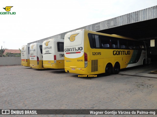 Empresa Gontijo de Transportes 12015 na cidade de Pirapora, Minas Gerais, Brasil, por Wagner Gontijo Várzea da Palma-mg. Número da foto: #7137603.