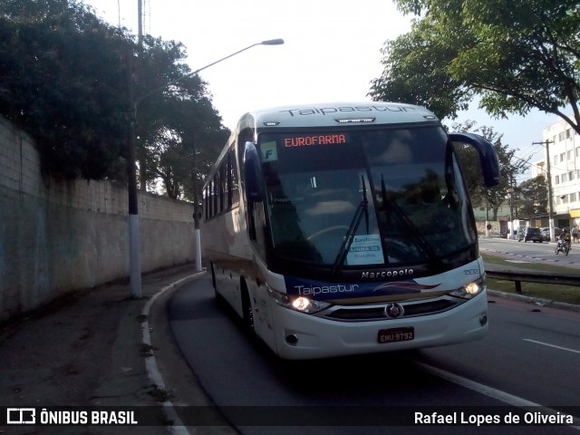 Taipastur Transportes Turísticos 1502 na cidade de São Paulo, São Paulo, Brasil, por Rafael Lopes de Oliveira. Número da foto: #7138626.