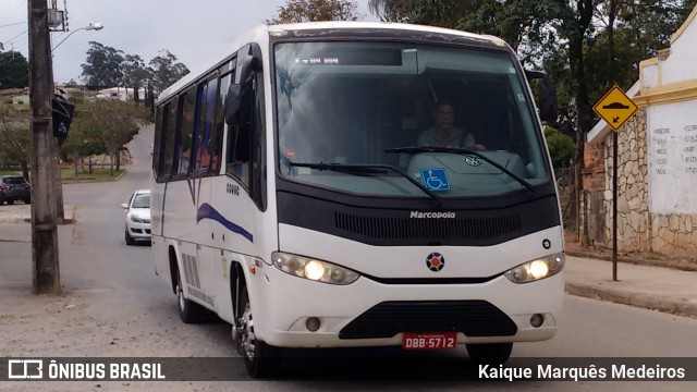 Ônibus Particulares 15 na cidade de Bonfim, Minas Gerais, Brasil, por Kaique Marquês Medeiros . Número da foto: #7136905.