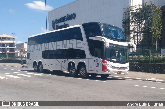 Auto Viação Catarinense 3600 na cidade de Balneário Camboriú, Santa Catarina, Brasil, por André Luis L Furlan. ID da foto: 7136341.