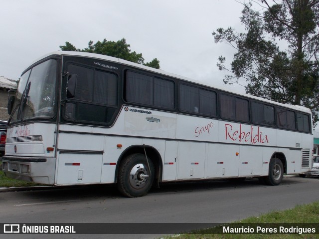 Ônibus Particulares 46 na cidade de Gravataí, Rio Grande do Sul, Brasil, por Mauricio Peres Rodrigues. Número da foto: #7137594.