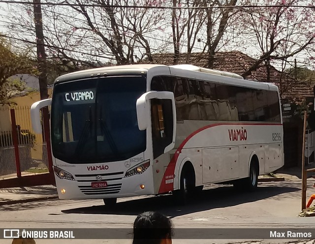 Empresa de Transporte Coletivo Viamão 8295 na cidade de Viamão, Rio Grande do Sul, Brasil, por Max Ramos. Número da foto: #7136939.