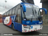 Lumaca C-215 na cidade de Cartago, Cartago, Costa Rica, por Andrés Martínez Rodríguez. Número da foto: #7138634.