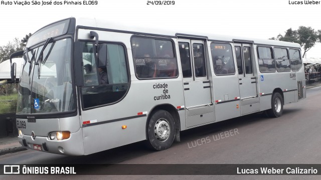 Auto Viação São José dos Pinhais EL069 na cidade de Curitiba, Paraná, Brasil, por Lucas Weber Calizario. Número da foto: #7139856.