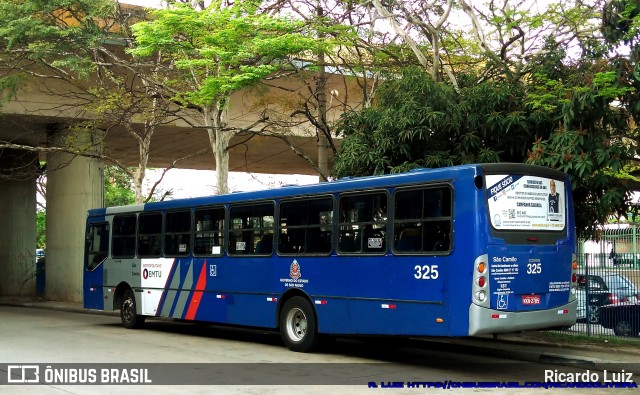 Viação São Camilo 325 na cidade de Santo André, São Paulo, Brasil, por Ricardo Luiz. ID da foto: 7141448.