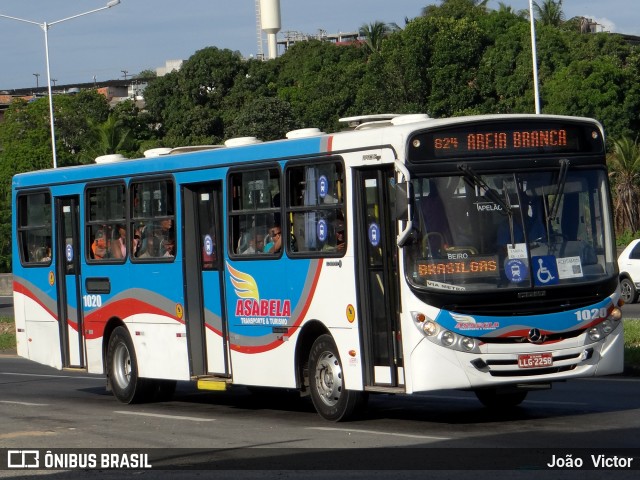 Asabela Transportes e Turismo 1020 na cidade de Salvador, Bahia, Brasil, por João Victor. ID da foto: 7140842.