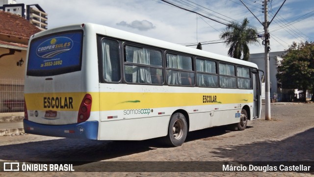 Escolares 61 na cidade de Alegre, Espírito Santo, Brasil, por Márcio Douglas Castellar. Número da foto: #7139863.
