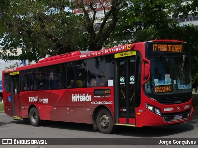 Viação Araçatuba 1.5.069 na cidade de Niterói, Rio de Janeiro, Brasil, por Jorge Gonçalves. ID da foto: 7142582.