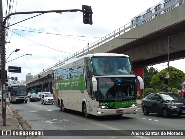 Empresa União de Transportes 4179 na cidade de São Paulo, São Paulo, Brasil, por Andre Santos de Moraes. Número da foto: #7143405.