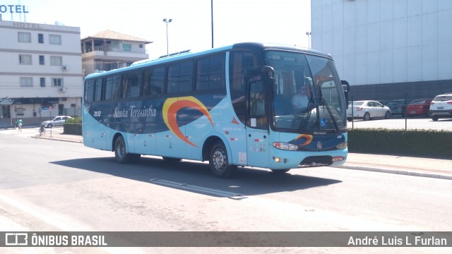 Santa Teresinha Transporte e Turismo - Brusquetur 2012 na cidade de Balneário Camboriú, Santa Catarina, Brasil, por André Luis L Furlan. ID da foto: 7143845.