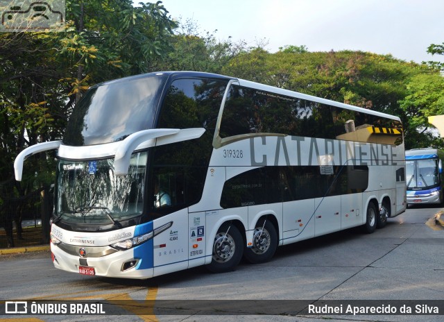 Auto Viação Catarinense 319328 na cidade de São Paulo, São Paulo, Brasil, por Rudnei Aparecido da Silva. ID da foto: 7150847.