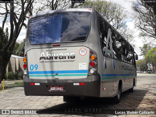 Abivans Locação de Veículos 09 na cidade de Curitiba, Paraná, Brasil, por Lucas Weber Calizario. Número da foto: #7149782.