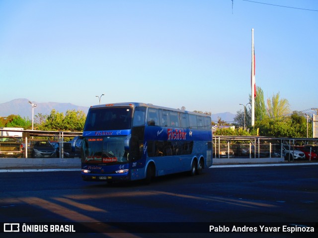 Fichtur 2117 na cidade de Rancagua, Cachapoal, Libertador General Bernardo O'Higgins, Chile, por Pablo Andres Yavar Espinoza. Número da foto: #7151059.