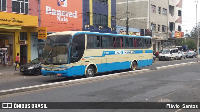 Viação Novo Horizonte 1016211 na cidade de Vitória da Conquista, Bahia, Brasil, por Flávio  Santos. Número da foto: #7151713.