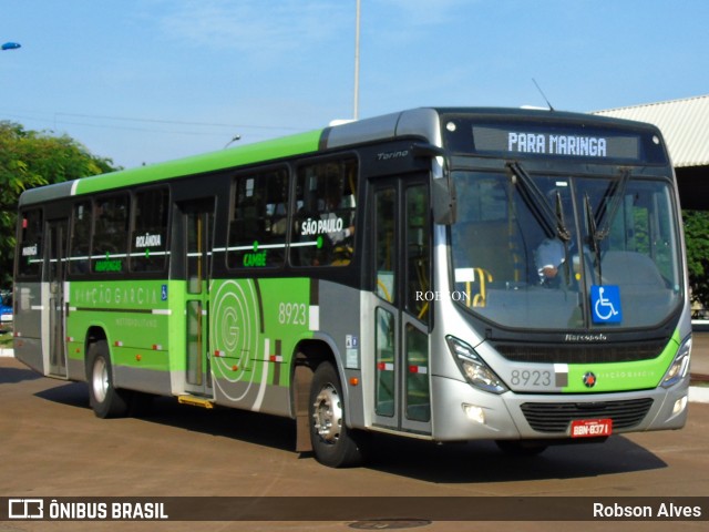 Viação Garcia 8923 na cidade de Maringá, Paraná, Brasil, por Robson Alves. ID da foto: 7152568.