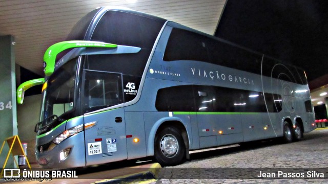 Viação Garcia 7147 na cidade de Santa Cruz do Rio Pardo, São Paulo, Brasil, por Jean Passos Silva. Número da foto: #7152437.