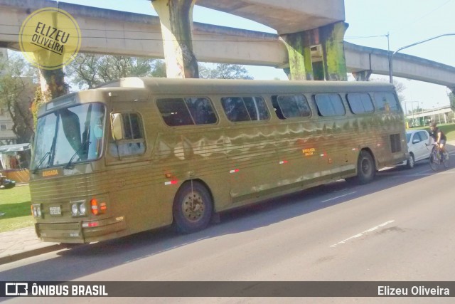 Brigada Militar BM-10359 na cidade de Porto Alegre, Rio Grande do Sul, Brasil, por Elizeu Oliveira. Número da foto: #7153135.