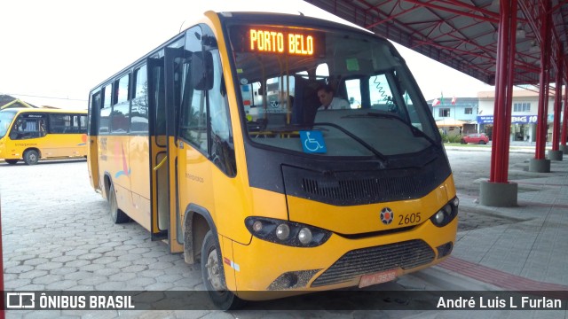 Viação Praiana 2605 na cidade de Tijucas, Santa Catarina, Brasil, por André Luis L Furlan. Número da foto: #7156887.
