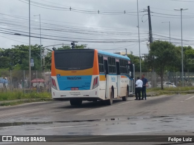 Expresso Vera Cruz 019 na cidade de Jaboatão dos Guararapes, Pernambuco, Brasil, por Felipe Luiz. Número da foto: #7156747.