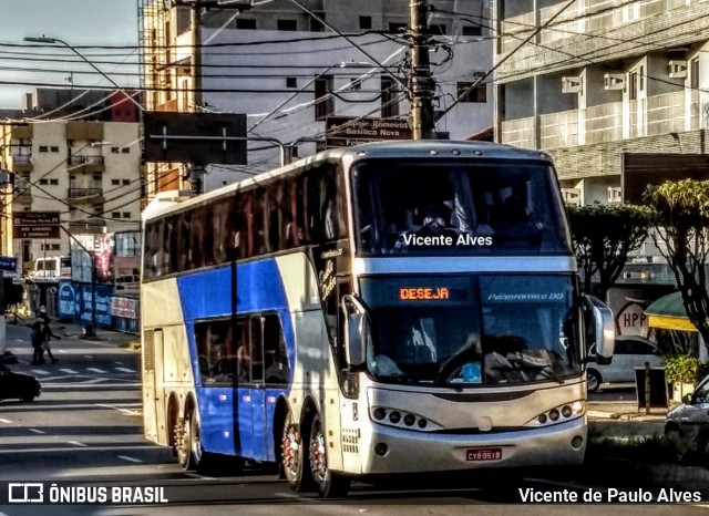 Ônibus Particulares 9518 na cidade de Aparecida, São Paulo, Brasil, por Vicente de Paulo Alves. Número da foto: #7158122.