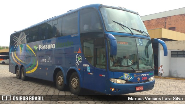 Pássaro Verde 2011 na cidade de Divinópolis, Minas Gerais, Brasil, por Marcus Vinicius Lara Silva. ID da foto: 7158770.