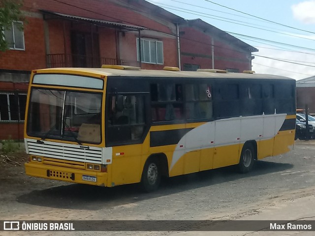 Ônibus Particulares 9326 na cidade de Viamão, Rio Grande do Sul, Brasil, por Max Ramos. ID da foto: 7157361.