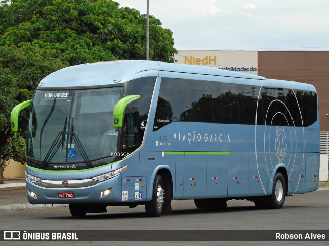 Viação Garcia 8195 na cidade de Paranavaí, Paraná, Brasil, por Robson Alves. ID da foto: 7109826.