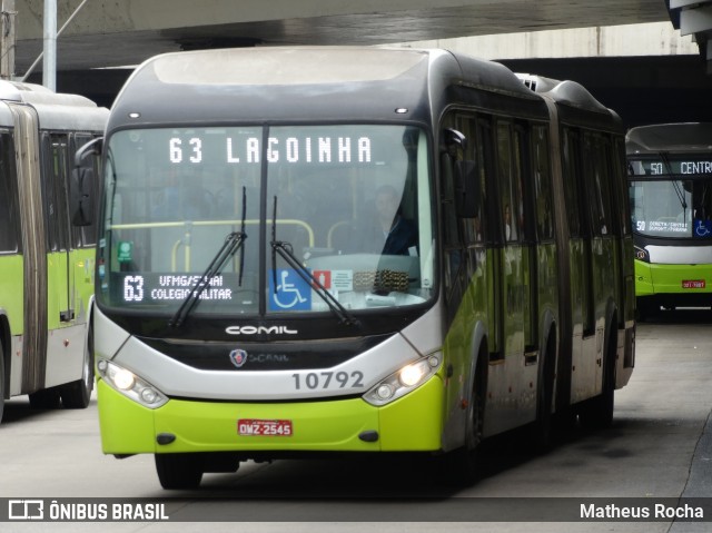 Milênio Transportes 10792 na cidade de Belo Horizonte, Minas Gerais, Brasil, por Matheus Rocha. ID da foto: 7110065.